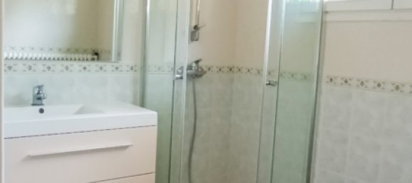 Villa de 2 dormitorios en Chateau-Thierry, France No. 270516 9