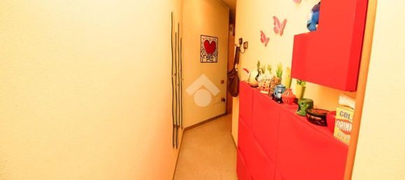 3 rooms Apartment in Turin, Italy No. 212609 3