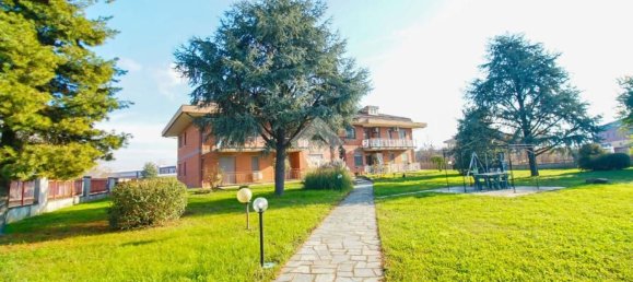 3 rooms Apartment in Turin, Italy No. 212609 19