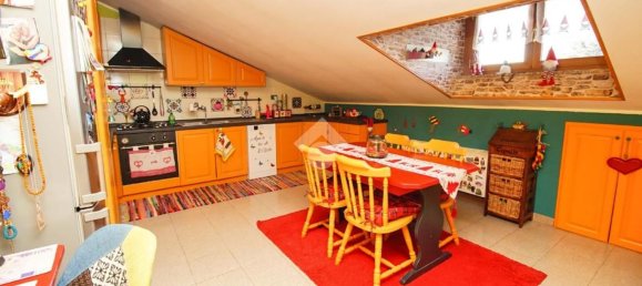 3 rooms Apartment in Turin, Italy No. 212609 4