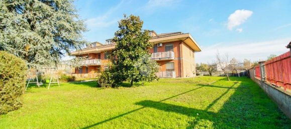 3 rooms Apartment in Turin, Italy No. 212609 18