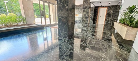 2غرفة شقة في Garches, France رقم 172004 9