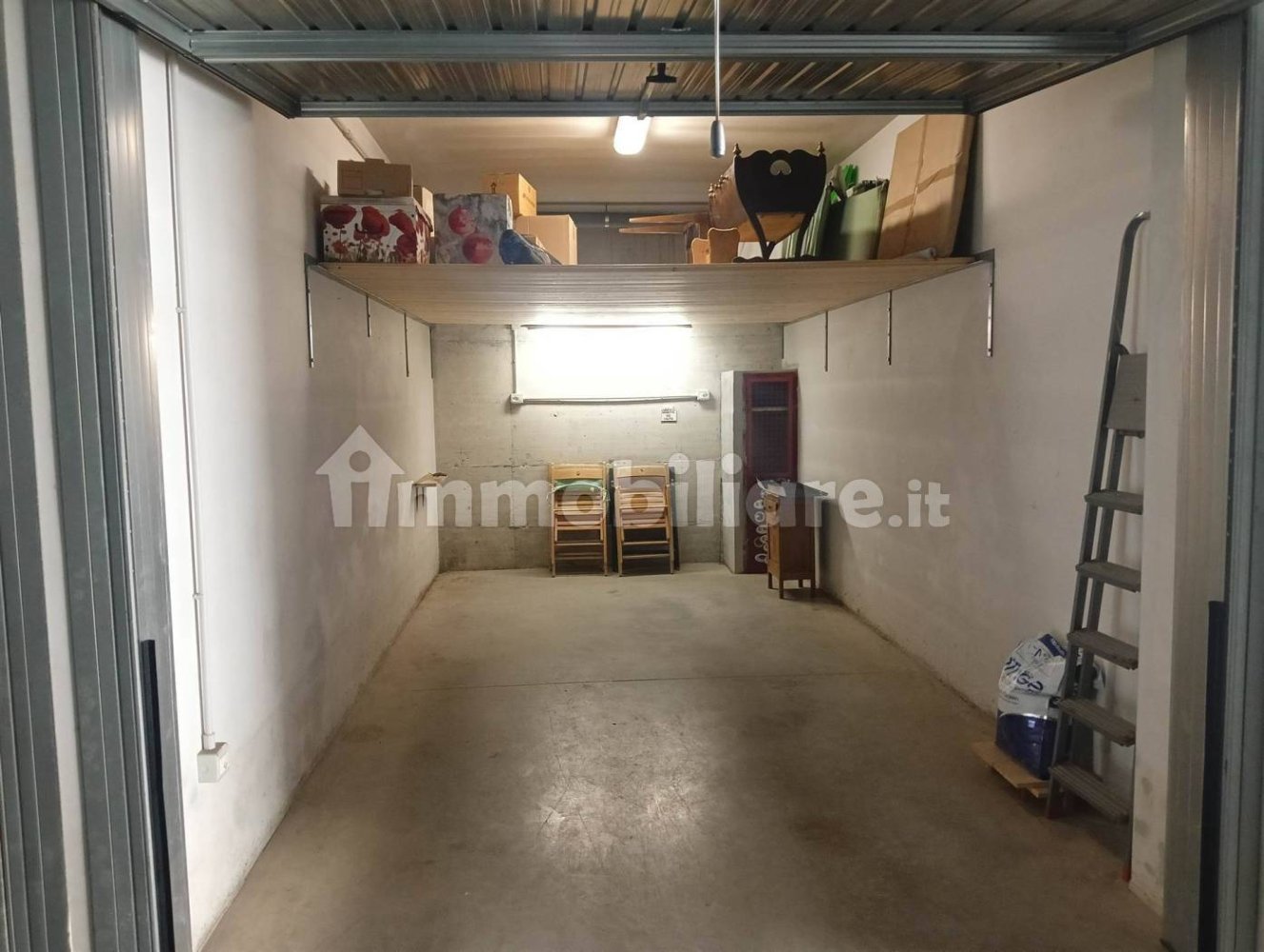 17m² Garage in Civitanova Marche, Italy No. 262751