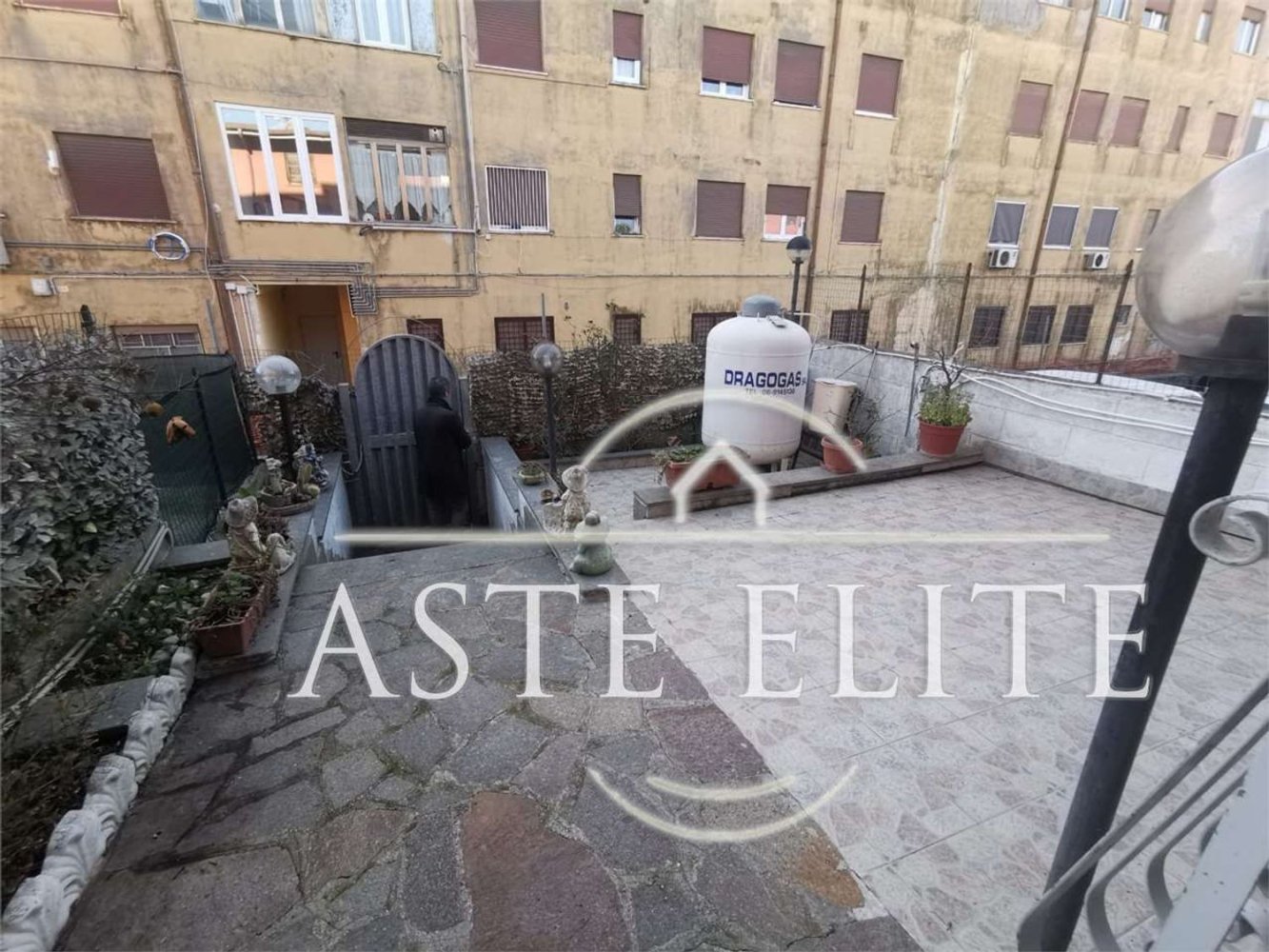 Apartamento de 2 habitaciónes en Ardea, Italy No. 25841