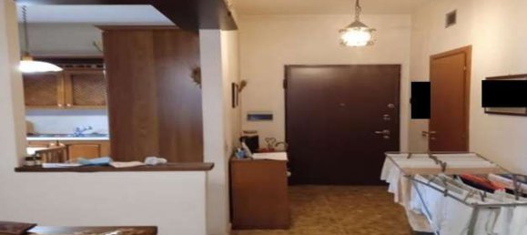 2-salle Appartement à Buscate, Italy No. 13021 28