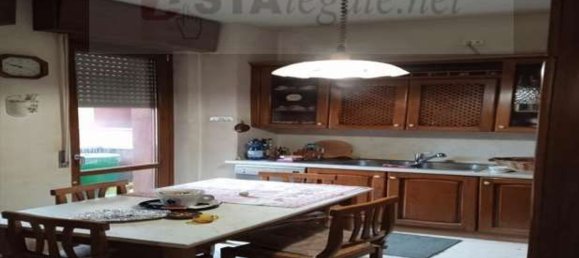 2-salle Appartement à Buscate, Italy No. 13021 29