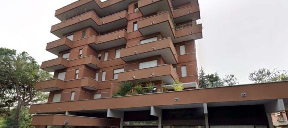 2-salle Appartement à Buscate, Italy No. 13021 26