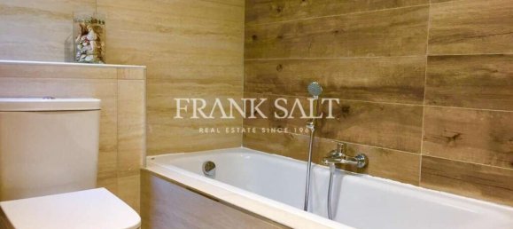 2 bedrooms Apartment in Sliema, Malta No. 9492 3