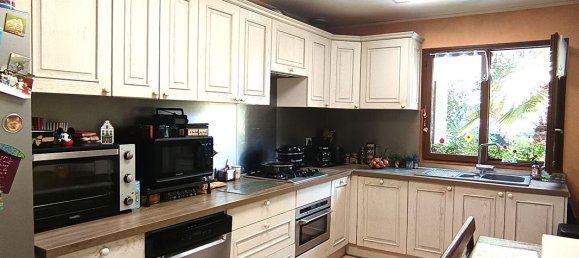 3 bedrooms House in Houilles, France No. 291369 3