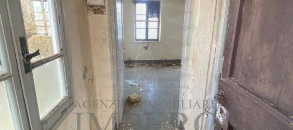 3 Schlafzimmer Haus in Ventimiglia, Italy, Nr. 155235 2