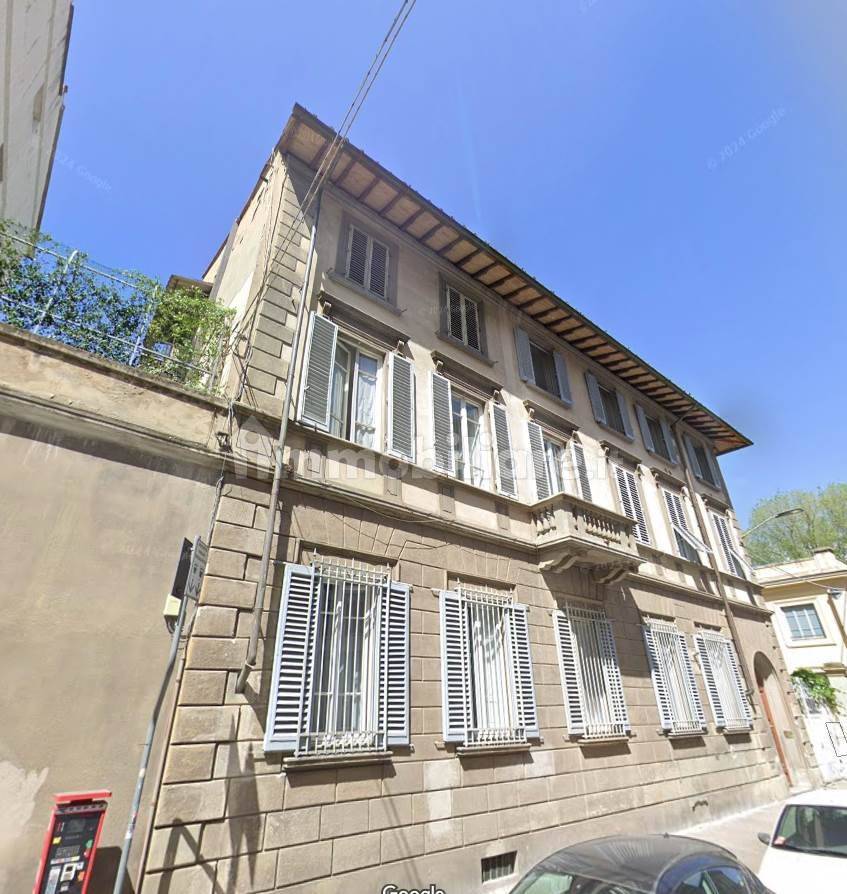 Квартира с 2 спальнями в Флоренция, Италия № 200704