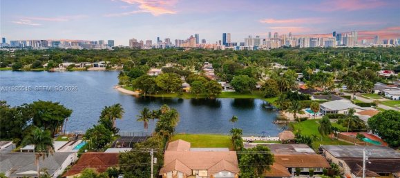 4 Schlafzimmer Villa in Miami, USA, Nr. 614998 4