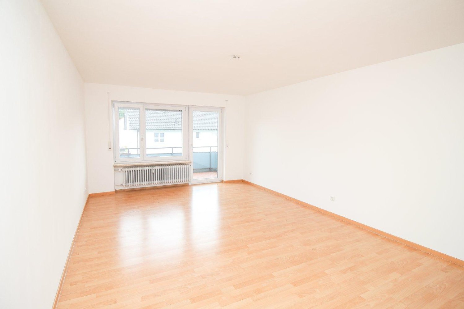 Apartamento de 2 dormitorios en Rottweil, Germany No. 270830