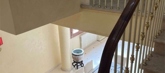 4 bedrooms Penthouse in Modena, Italy No. 20788 22