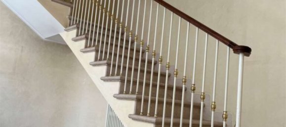 4 bedrooms Penthouse in Modena, Italy No. 20788 7