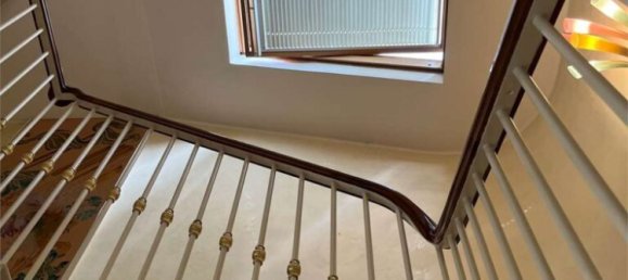 4 bedrooms Penthouse in Modena, Italy No. 20788 8