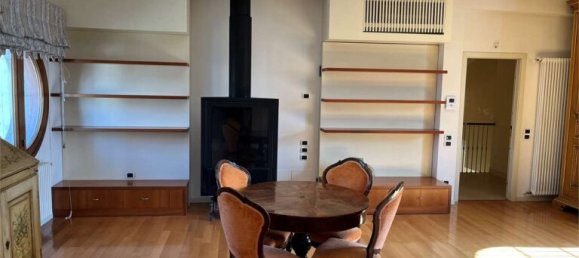 4 bedrooms Penthouse in Modena, Italy No. 20788 19