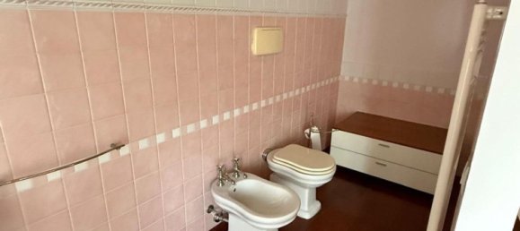 Дом с 6 комнатами в Карточето, Италия № 284999 32