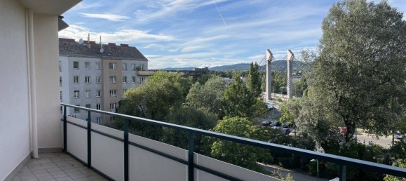 3 rooms Apartment in Brigittenau, Austria No. 206068 4