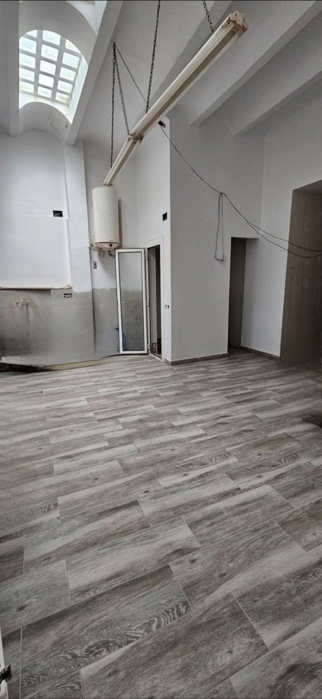  عقار تجاري في Sants-Montjuic, Spain 141متر مربع رقم 237530