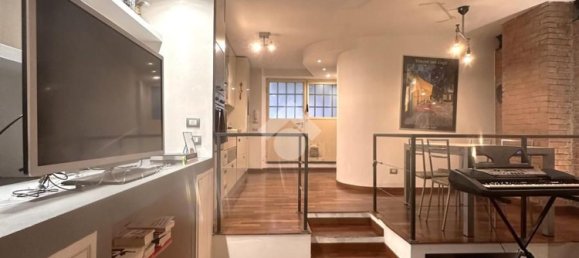 2 rooms Apartment in Milan, Italy No. 244666 6