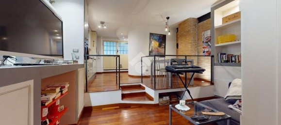 2 rooms Apartment in Milan, Italy No. 244666 4