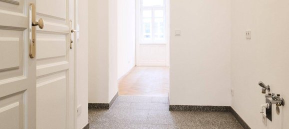 2 rooms Apartment in Josefstadt, Austria No. 15645 6