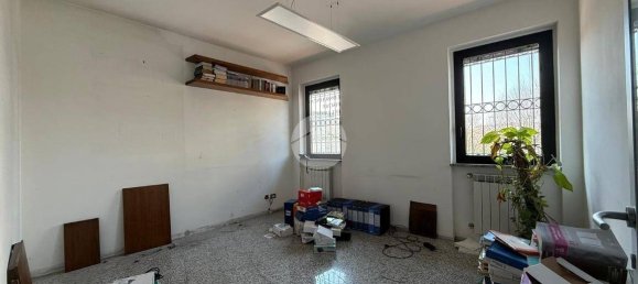 80m² Office in Seriate, Italy No. 142217 16