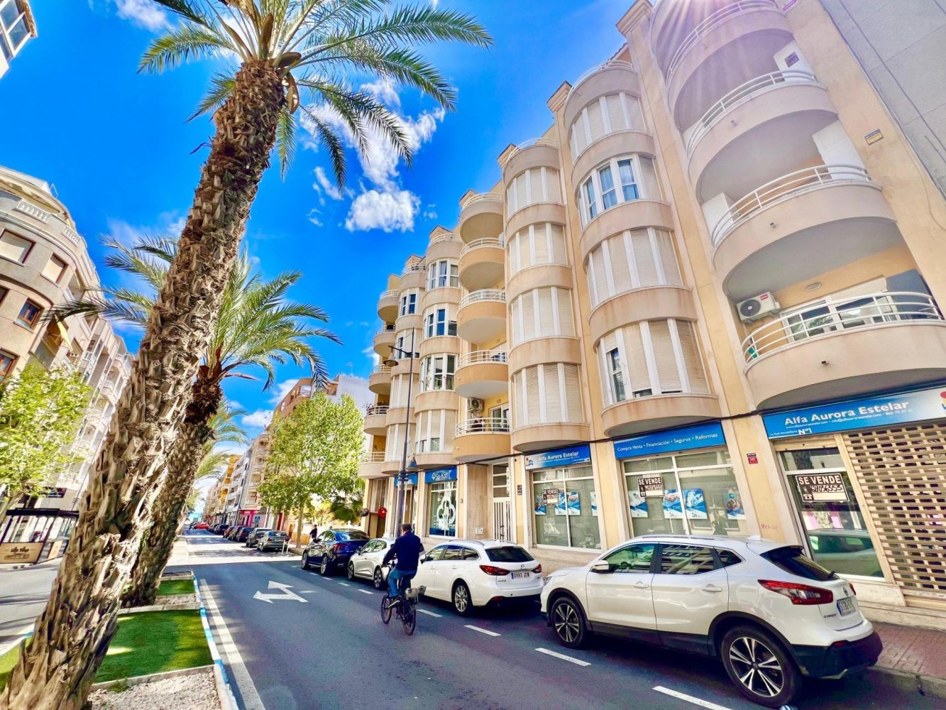 2 dormitorios apartamento en venta en Torrevieja, Alicante, Comunidad Valenciana, Spain № 370014