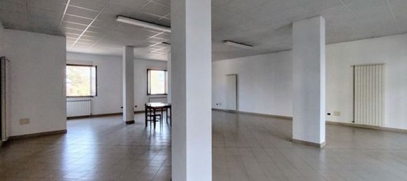 111m² Commercial property in Serravalle Scrivia, Italy No. 118861 8
