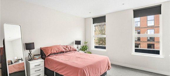 3 Schlafzimmer Haus in London, United Kingdom, Nr. 8733 4