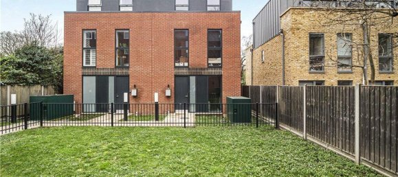 3 Schlafzimmer Haus in London, United Kingdom, Nr. 8733 16