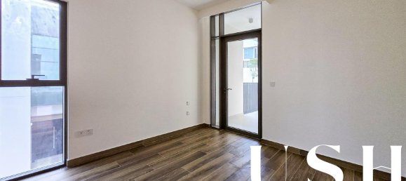 Villa de 4 dormitorios en Al Furjan, UAE No. 98063 12