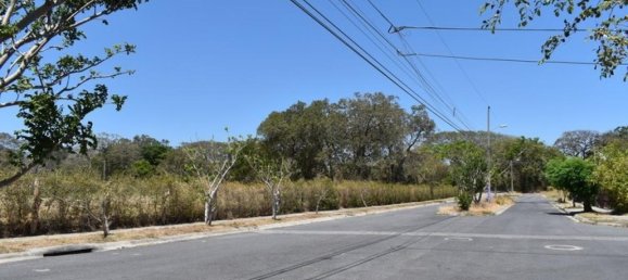  Land in Liberia, Costa Rica No. 1893 2