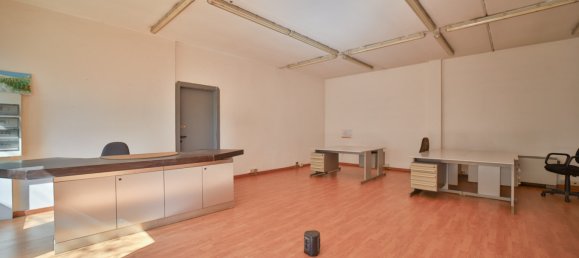 1050m² Warehouse in Segrate, Italy No. 113198 2