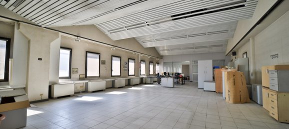 1050m² Warehouse in Segrate, Italy No. 113198 24
