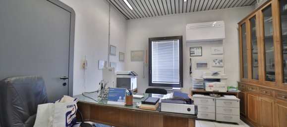 1050m² Warehouse in Segrate, Italy No. 113198 20