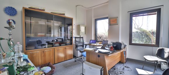 1050m² Warehouse in Segrate, Italy No. 113198 10