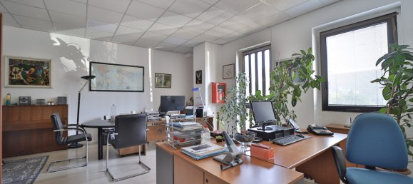 1050m² Warehouse in Segrate, Italy No. 113198 16