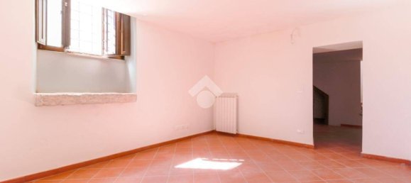 1 غرف نوم شقة في L'Aquila, Italy رقم 211798 10