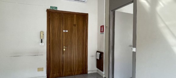 70m² Office in Nonantola, Italy No. 169064 10