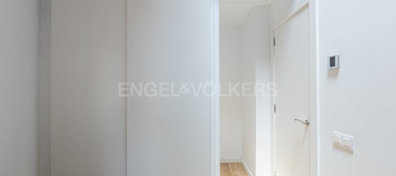 4 Schlafzimmer Doppelhaus in Sants-Montjuic, Spain, Nr. 143348 27