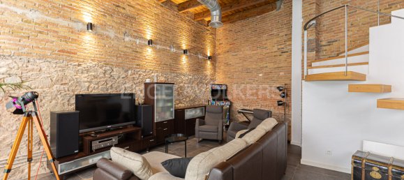 4 Schlafzimmer Doppelhaus in Sants-Montjuic, Spain, Nr. 143348 14