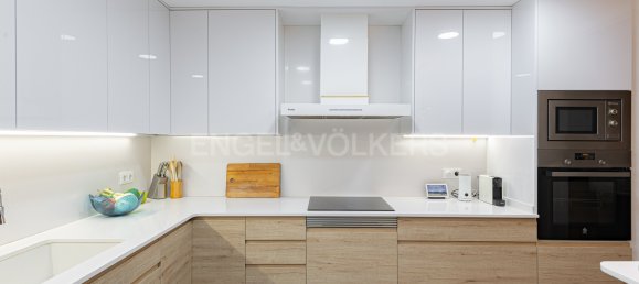 4 Schlafzimmer Doppelhaus in Sants-Montjuic, Spain, Nr. 143348 19