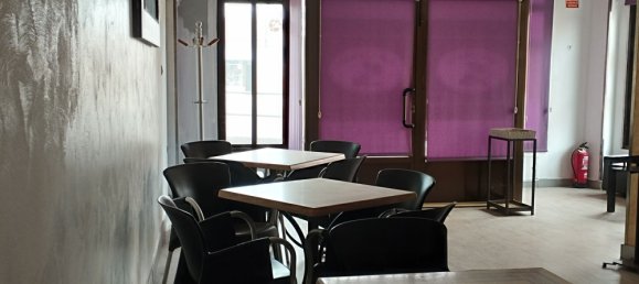 5 Schlafzimmer Haus in Nava del Rey, Spain, Nr. 78059 22