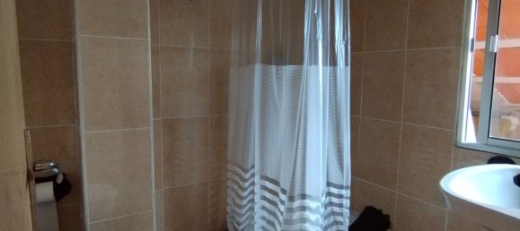 5 Schlafzimmer Haus in Nava del Rey, Spain, Nr. 78059 19