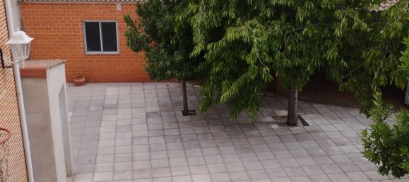 5 Schlafzimmer Haus in Nava del Rey, Spain, Nr. 78059 32