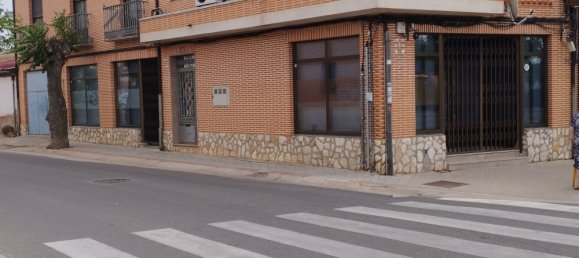 5 Schlafzimmer Haus in Nava del Rey, Spain, Nr. 78059 17