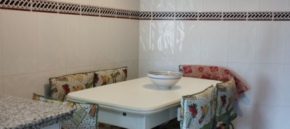 5 Schlafzimmer Haus in Nava del Rey, Spain, Nr. 78059 5