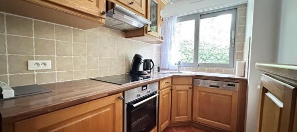 1 bedroom Apartment in Bougival, France No. 167765 8